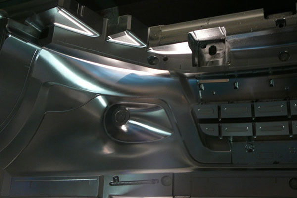 汽車(chē)模具零部15